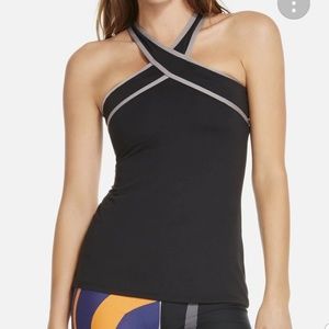 Fabeltics performance  "Chicago" top